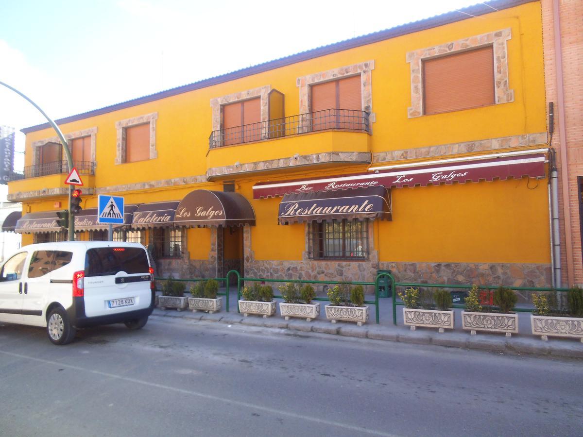 Hostal Los Galgos Yepes Ngoại thất bức ảnh